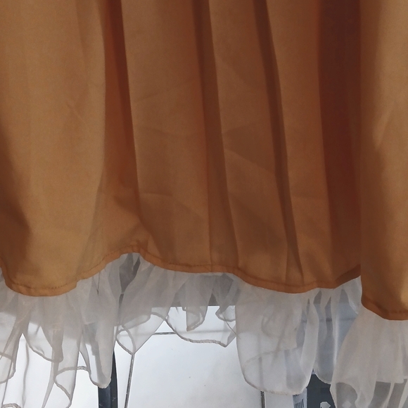 Adorable Melon Colored Ruffled Top, size 16 NWOT - Picture 6 of 8